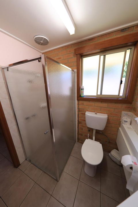 Quays Motel San Remo - Lightning Ridge Tourism 8