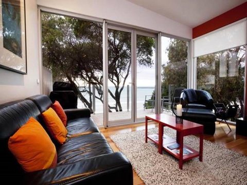 Battery Cove Beach Front Apartment - Lightning Ridge Tourism 16
