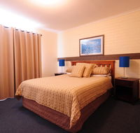 Ballymena Holiday Units - Lightning Ridge Tourism