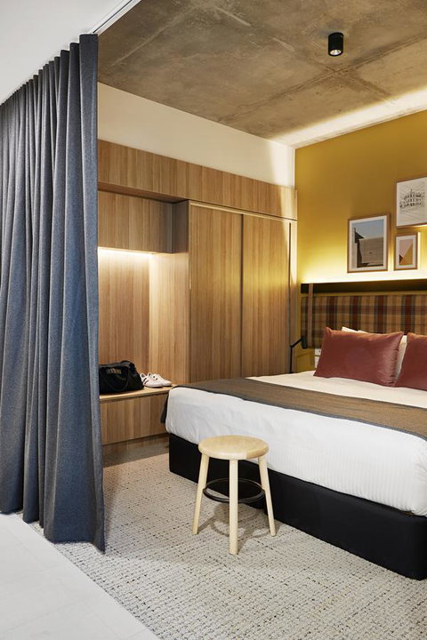 Lanbruk Richmond Hill - Lightning Ridge Tourism 7