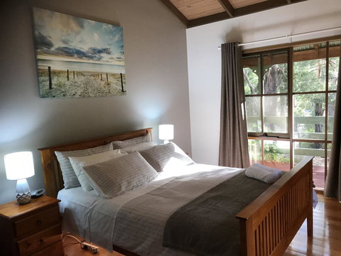 Day Dream Cottage - Lightning Ridge Tourism 19