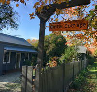 Cinta Cottage - Lightning Ridge Tourism