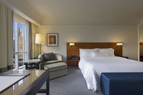 The Westin Melbourne - Lightning Ridge Tourism 3