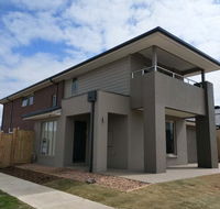 Melbourne Guest House - Lightning Ridge Tourism