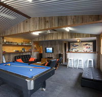 Woolamai Family Retreat - Lightning Ridge Tourism