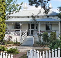 Fairbank House - Lightning Ridge Tourism