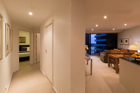 Accent Accommodation@Docklands - Lightning Ridge Tourism 19