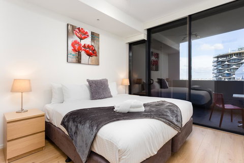 Accent Accommodation@Docklands - Lightning Ridge Tourism 29