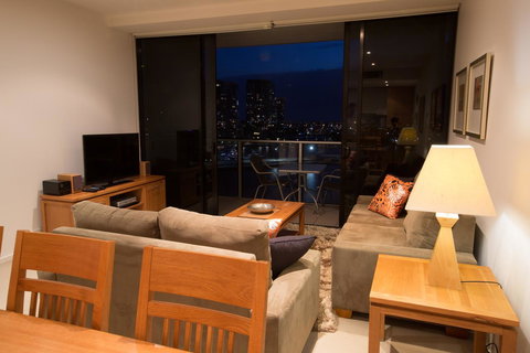 Accent Accommodation@Docklands - Lightning Ridge Tourism 16