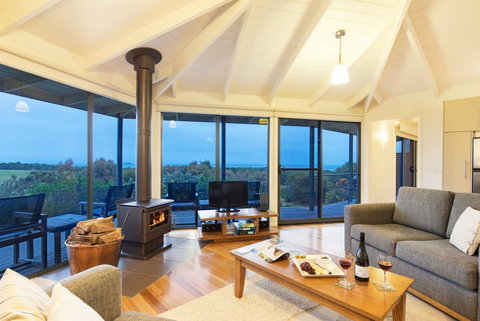 Limosa Rise - Lightning Ridge Tourism 0