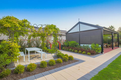 Mildura Holiday Villas - Lightning Ridge Tourism 43