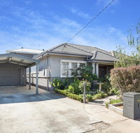 HogmortHomes Neale Street - Lightning Ridge Tourism