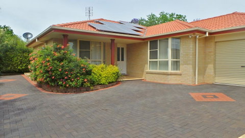 The Bell House - Lightning Ridge Tourism 0