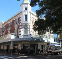 The Crown  Anchor Hotel - Lightning Ridge Tourism