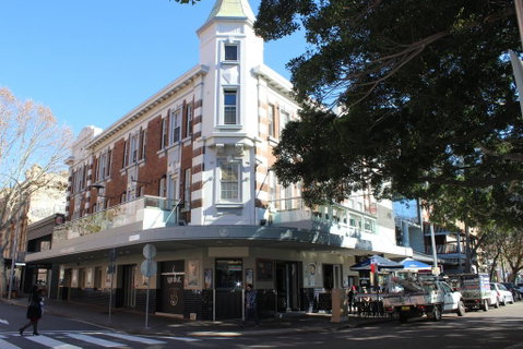 The Crown & Anchor Hotel - Lightning Ridge Tourism 0
