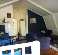 The Doo Drop Inn - Lightning Ridge Tourism