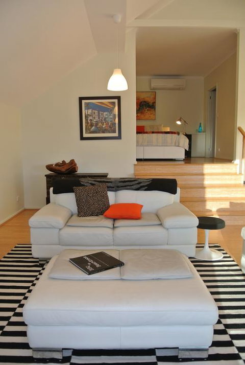 The Farm Willunga - Lightning Ridge Tourism 3