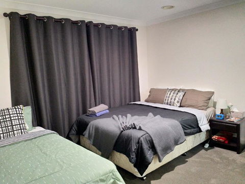 The Fawzi Muslim Homestay - Lightning Ridge Tourism 2