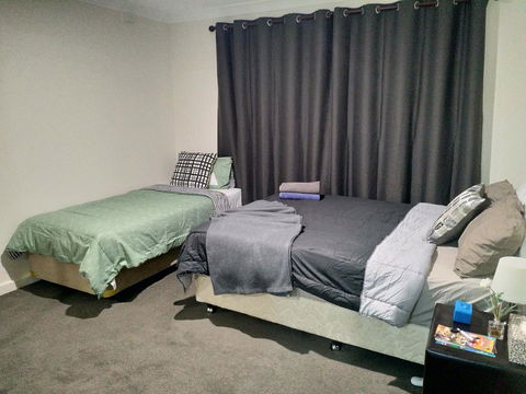 The Fawzi Muslim Homestay - Lightning Ridge Tourism 1