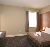 The Formby Hotel - Lightning Ridge Tourism