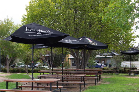 The Globe Hotel, Rylstone - Lightning Ridge Tourism 2