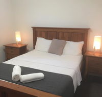 The Happy Delightful Place - Lightning Ridge Tourism