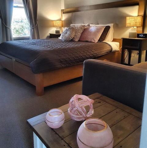 The Lancefield - Lightning Ridge Tourism 3