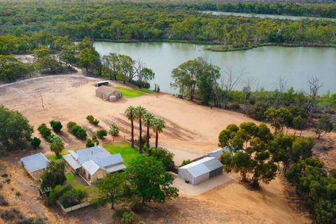 The River Block - Lightning Ridge Tourism 3