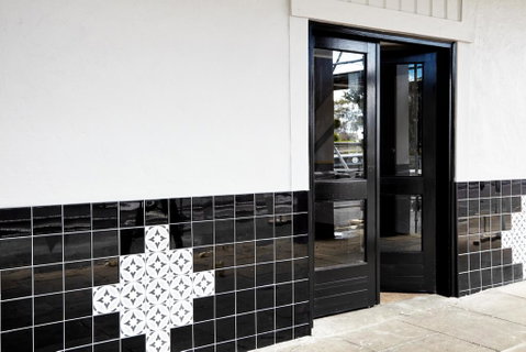 The Royal Hotel, Drouin - Lightning Ridge Tourism 3