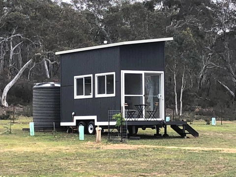 The Saddle Camp Tiny House, Braidwood - Lightning Ridge Tourism 0