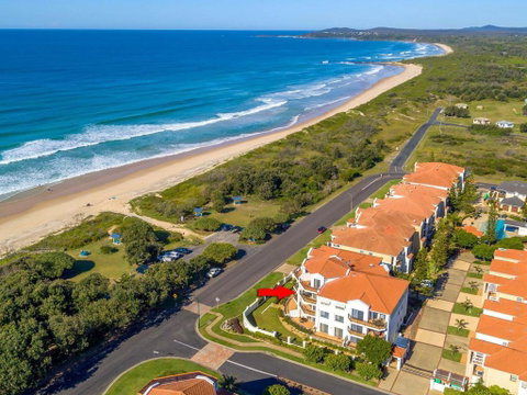 The Sands 7- Great Views Across The Ocean - Lightning Ridge Tourism 3