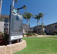 The Sands Holiday Apartments - Lightning Ridge Tourism