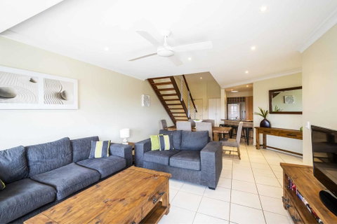 The Sands Unit 10 - Penthouse - Lightning Ridge Tourism 3