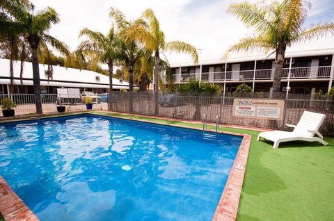 The Swagmans Rest Apartments - Lightning Ridge Tourism 0