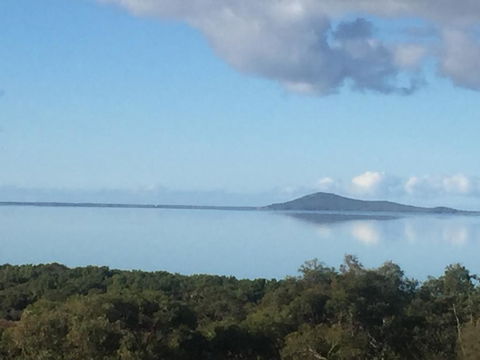 Tidal Dreaming Seaview Cottages - Lightning Ridge Tourism 2