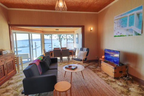 Tommy's Lakehouse - Lightning Ridge Tourism 2