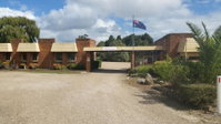 Book Toora Accommodation Vacations Lightning Ridge Tourism Lightning Ridge Tourism