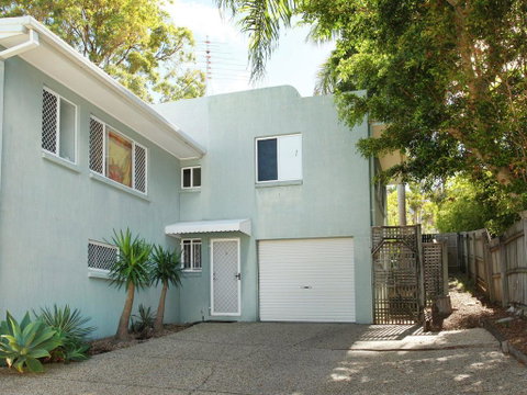 Toorumbee 4/38 - 3 BDRM Pet Friendly,  Townhouse - Lightning Ridge Tourism 2