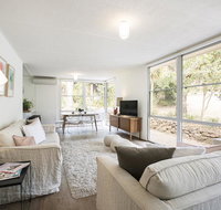 Twiggy  Anglesea - Lightning Ridge Tourism