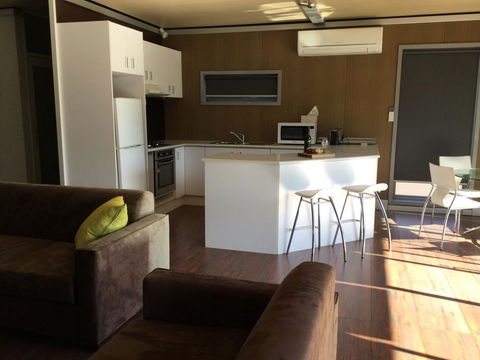 Urban Edge Apartments Bendigo - Lightning Ridge Tourism 2