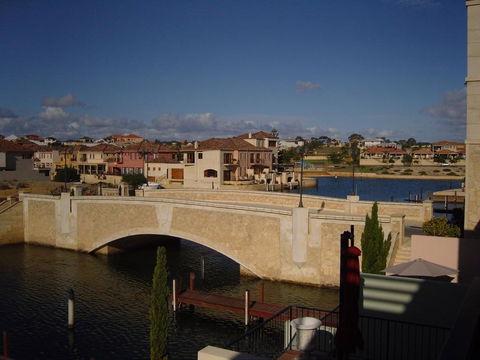 Venice At The Beach - Lightning Ridge Tourism 2