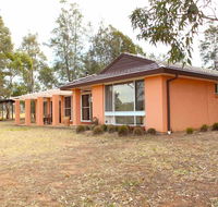 Verona Vineyard Cottage - Lightning Ridge Tourism