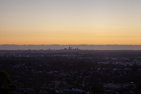 Vermillion Skies Holiday Accommodation - Lightning Ridge Tourism 1
