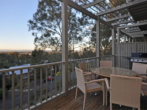 Villa 3br Bordeaux Resort Condo Located Within Cypress Lakes Resort (nothing Is More Central) - Lightning Ridge Tourism 1