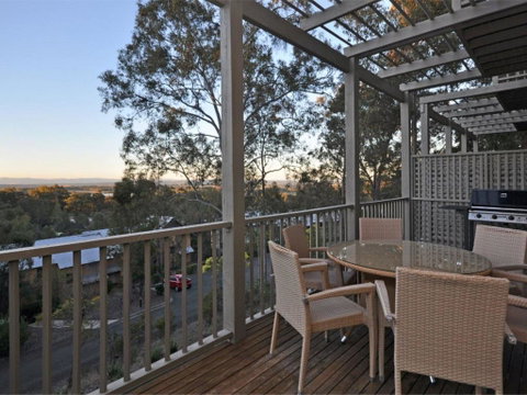 Villa 3br Bordeaux Resort Condo Located Within Cypress Lakes Resort (nothing Is More Central) - Lightning Ridge Tourism 0