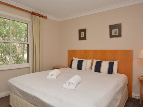 Villa 3br Chambourcin Resort Condo Located Within Cypress Lakes Resort (nothing Is More Central) - Lightning Ridge Tourism 3