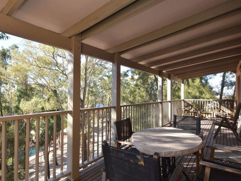 Villa 4br Vignerons Lodge Resort Condo Located Within Cypress Lakes Resort (nothing Is More Central) - Lightning Ridge Tourism 3