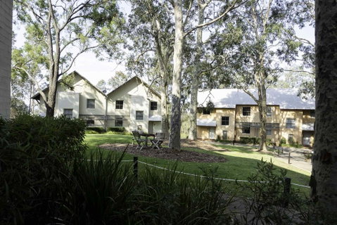 Villa Andante - Lightning Ridge Tourism 0