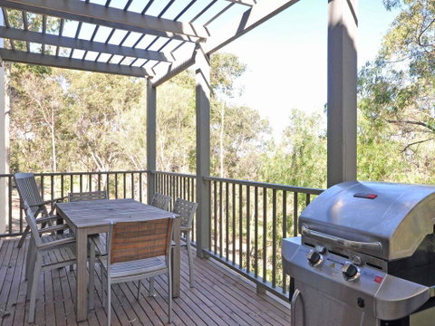 Villa Executive 2br Petit Verdot Resort Condo Located Within Cypress Lakes Resort (nothing Is More Central) - Lightning Ridge Tourism 0