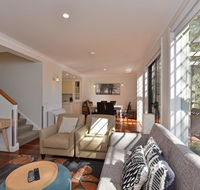 Villa Executive 2br Quattro Resort Condo located within Cypress Lakes Resort nothing is more central - Lightning Ridge Tourism